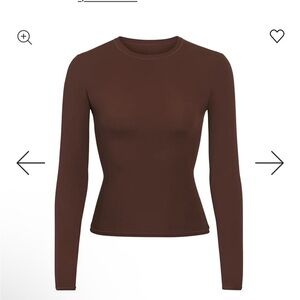 Skims Fits Everybody Long Sleeve T-shirt in Cocoa NWT